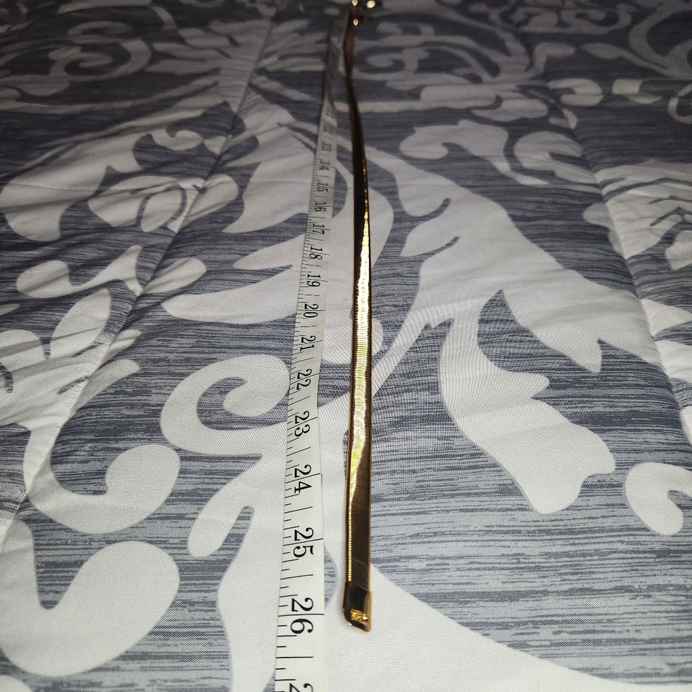 Women's Gold Tone Stretch Bow Belt OS - Picture 7 of 7